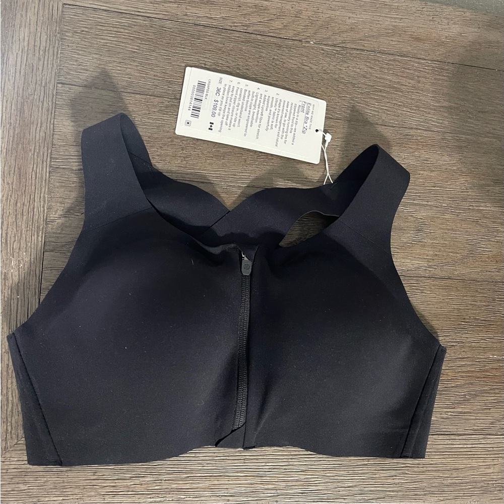 Lululemonn Enlite Bra Zip Front 36C